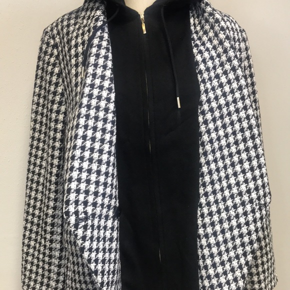 NEW!!! Express Hooded Coat - Picture 4 of 12